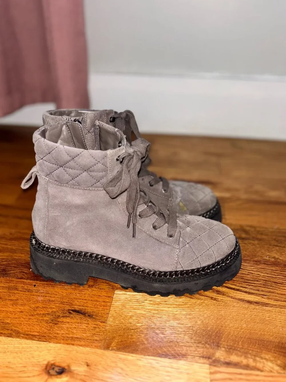 Vince Camuto • Drak Gray Lace Up Suede Boots